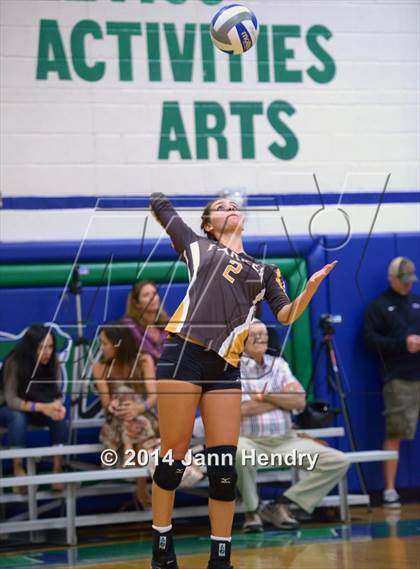 Thumbnail 3 in Parker vs. Long Beach Poly (Durango Fall Classic) photogallery.