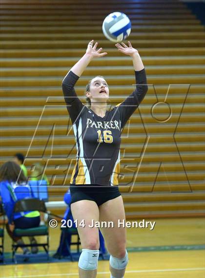 Thumbnail 3 in Parker vs. Long Beach Poly (Durango Fall Classic) photogallery.