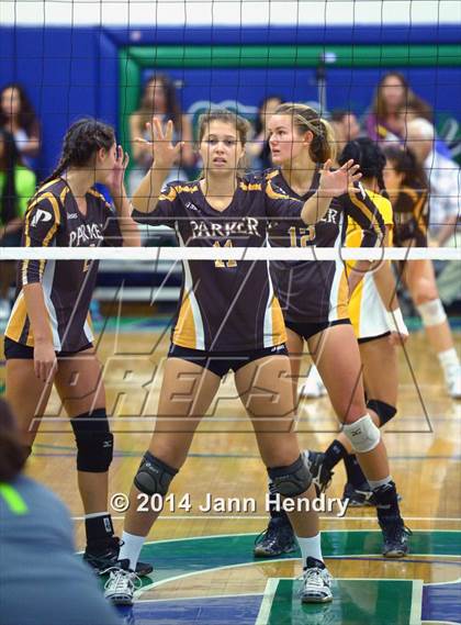Thumbnail 2 in Parker vs. Long Beach Poly (Durango Fall Classic) photogallery.