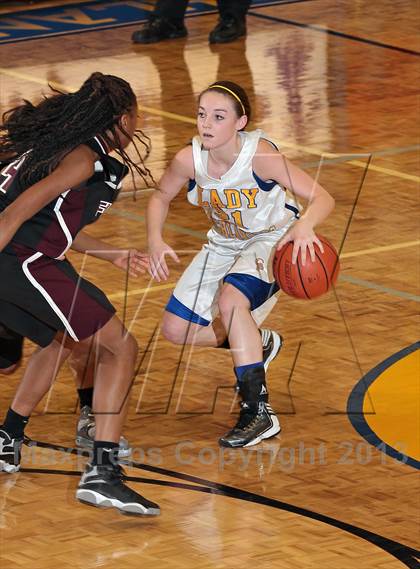Thumbnail 1 in Fulton @ Gatlinburg-Pittman (D3AA District Championship) photogallery.