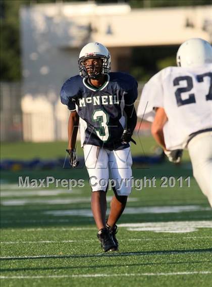 Thumbnail 1 in Stony Point JV Gold @ McNeil JV Soph (9/30/2010) photogallery.
