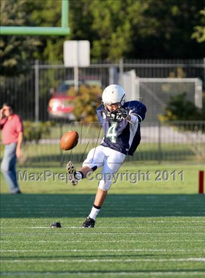 Thumbnail 1 in Stony Point JV Gold @ McNeil JV Soph (9/30/2010) photogallery.