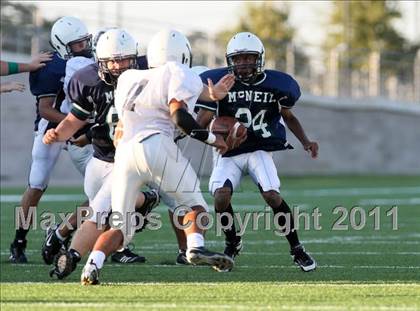 Thumbnail 2 in Stony Point JV Gold @ McNeil JV Soph (9/30/2010) photogallery.
