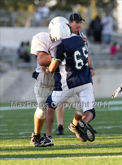 Thumbnail 2 in Stony Point JV Gold @ McNeil JV Soph (9/30/2010) photogallery.
