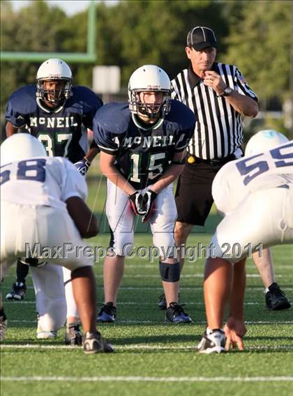 Thumbnail 2 in Stony Point JV Gold @ McNeil JV Soph (9/30/2010) photogallery.