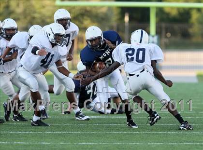 Thumbnail 3 in Stony Point JV Gold @ McNeil JV Soph (9/30/2010) photogallery.