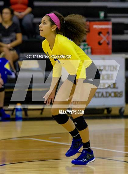Thumbnail 2 in Clemens @ Seguin photogallery.