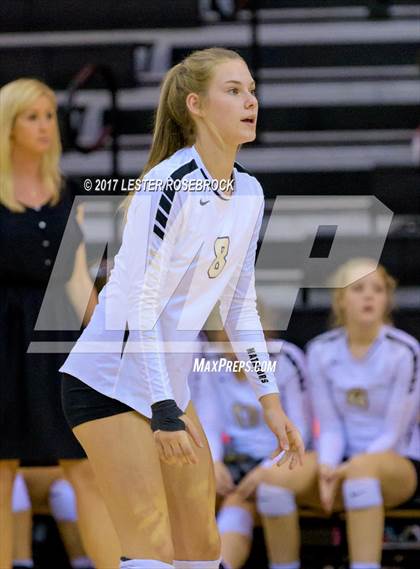 Thumbnail 3 in Clemens @ Seguin photogallery.