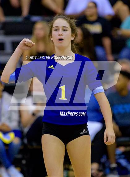 Thumbnail 1 in Clemens @ Seguin photogallery.