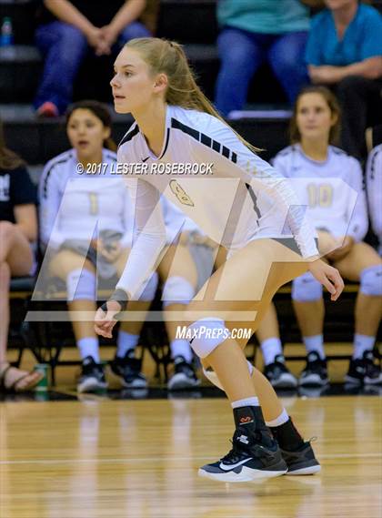 Thumbnail 2 in Clemens @ Seguin photogallery.