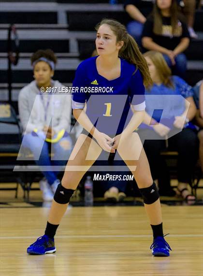 Thumbnail 3 in Clemens @ Seguin photogallery.