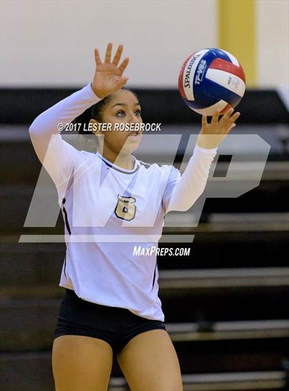 Thumbnail 3 in Clemens @ Seguin photogallery.