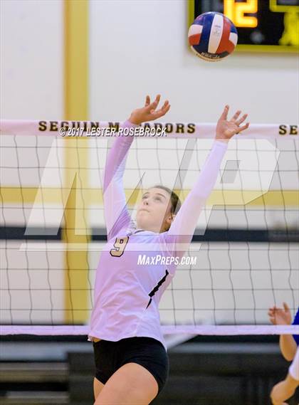 Thumbnail 3 in Clemens @ Seguin photogallery.