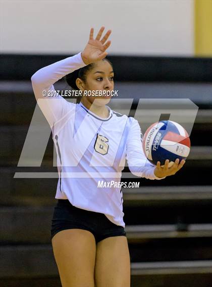 Thumbnail 2 in Clemens @ Seguin photogallery.
