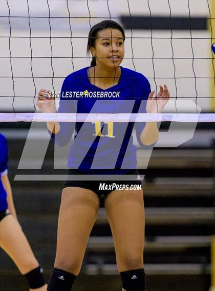 Thumbnail 2 in Clemens @ Seguin photogallery.