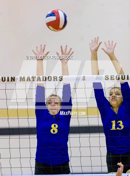 Thumbnail 2 in Clemens @ Seguin photogallery.