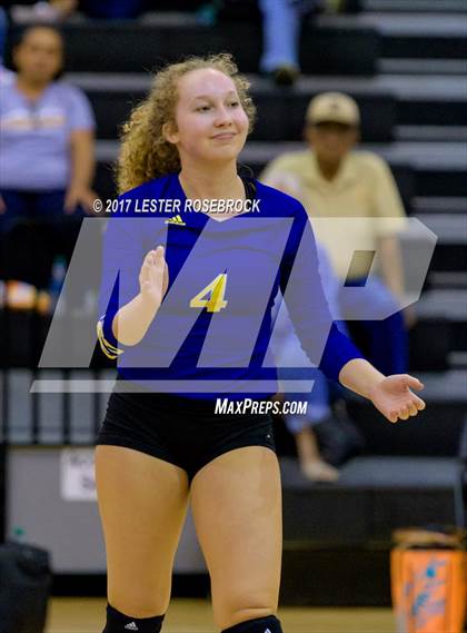 Thumbnail 1 in Clemens @ Seguin photogallery.
