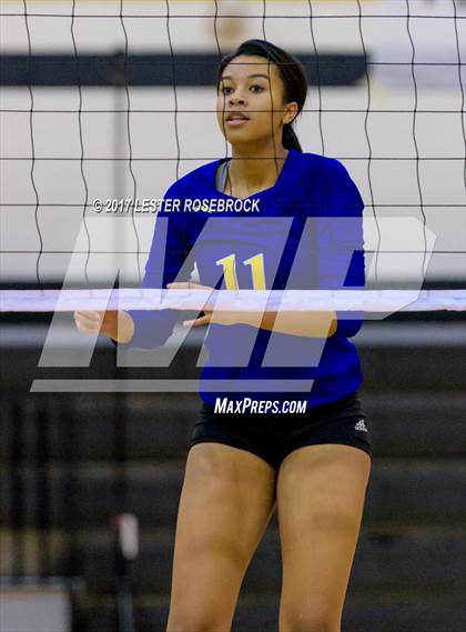 Thumbnail 2 in Clemens @ Seguin photogallery.