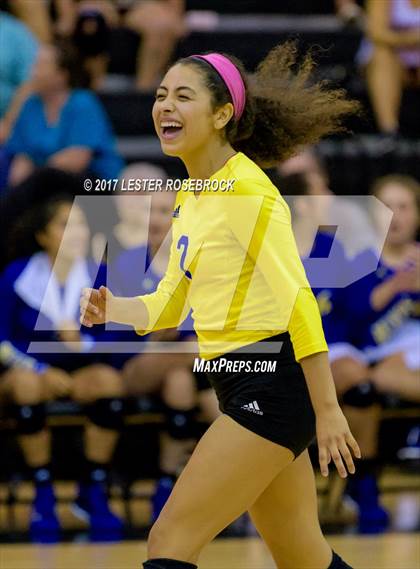 Thumbnail 1 in Clemens @ Seguin photogallery.