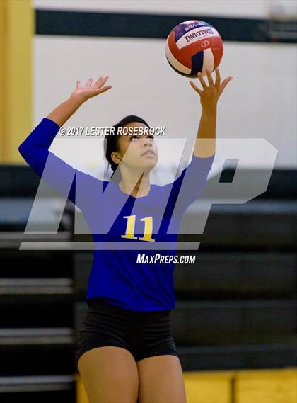 Thumbnail 1 in Clemens @ Seguin photogallery.
