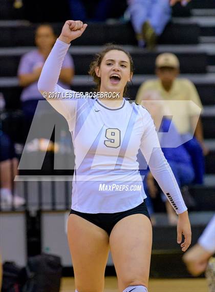 Thumbnail 2 in Clemens @ Seguin photogallery.