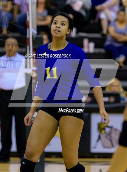 Thumbnail 2 in Clemens @ Seguin photogallery.