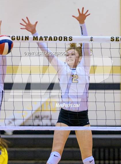 Thumbnail 2 in Clemens @ Seguin photogallery.