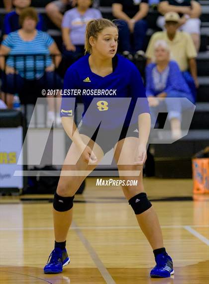 Thumbnail 3 in Clemens @ Seguin photogallery.