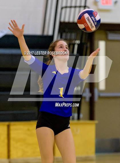 Thumbnail 2 in Clemens @ Seguin photogallery.