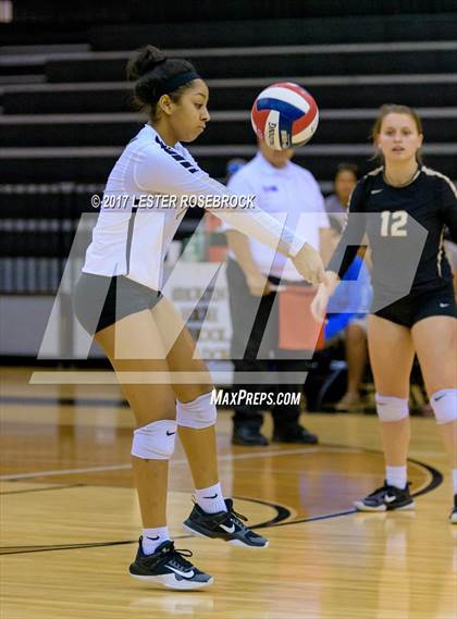 Thumbnail 1 in Clemens @ Seguin photogallery.