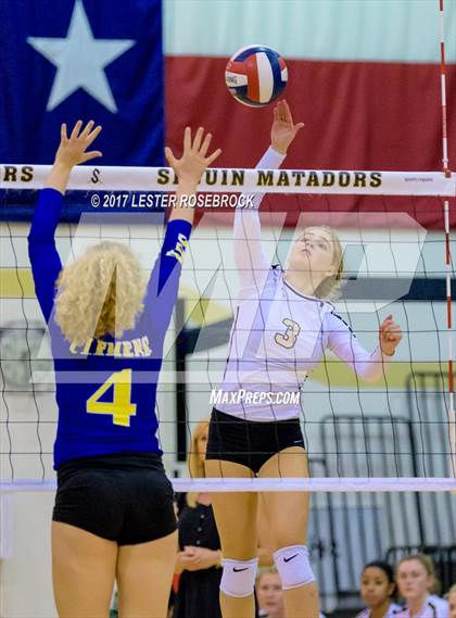 Thumbnail 3 in Clemens @ Seguin photogallery.