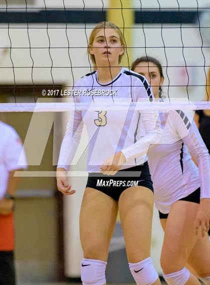 Thumbnail 2 in Clemens @ Seguin photogallery.