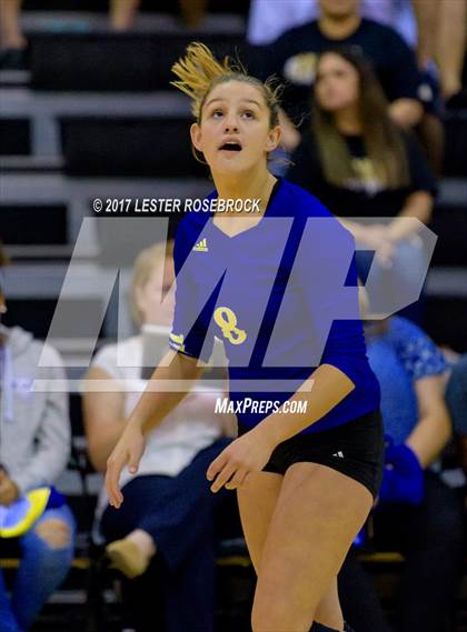 Thumbnail 1 in Clemens @ Seguin photogallery.