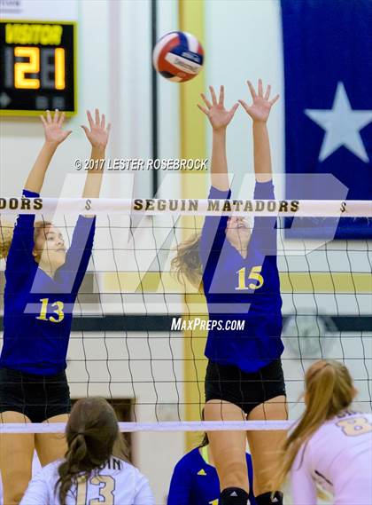 Thumbnail 1 in Clemens @ Seguin photogallery.