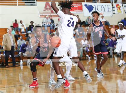Thumbnail 2 in Milton vs West Ashley (Rotary Roundball Classic) photogallery.