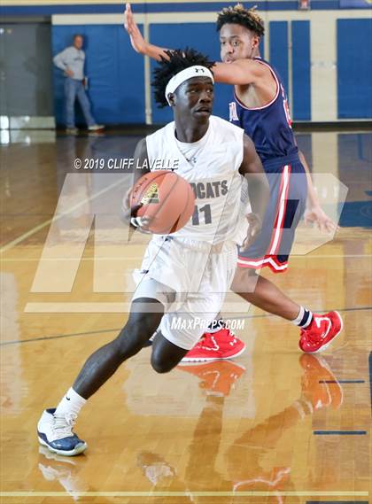 Thumbnail 2 in Milton vs West Ashley (Rotary Roundball Classic) photogallery.