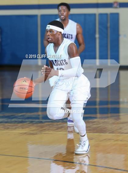 Thumbnail 2 in Milton vs West Ashley (Rotary Roundball Classic) photogallery.