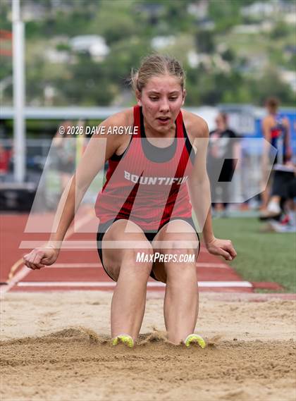 Thumbnail 2 in Phoenix Invitational photogallery.