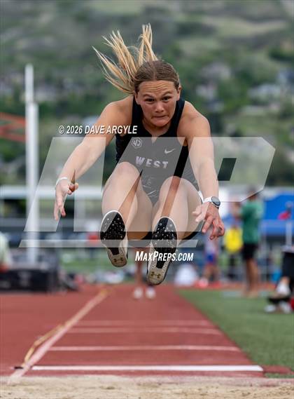 Thumbnail 1 in Phoenix Invitational photogallery.