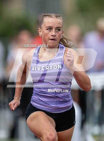 Thumbnail 2 in Phoenix Invitational photogallery.