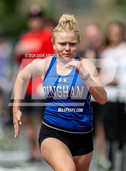 Thumbnail 2 in Phoenix Invitational photogallery.