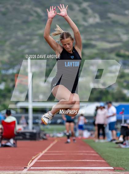 Thumbnail 3 in Phoenix Invitational photogallery.