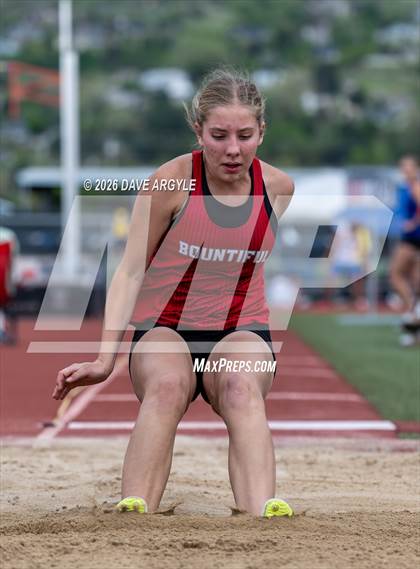 Thumbnail 2 in Phoenix Invitational photogallery.
