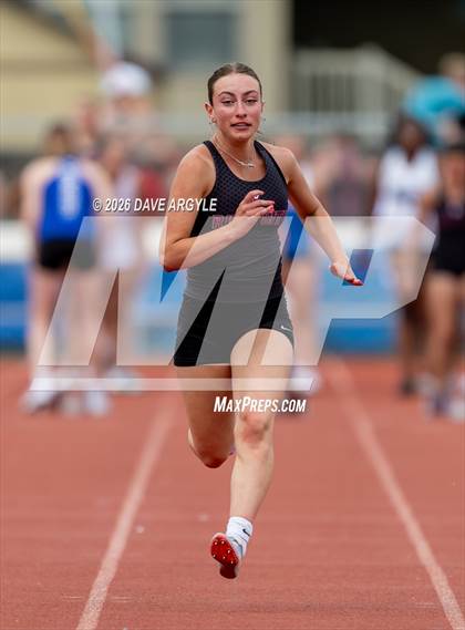 Thumbnail 2 in Phoenix Invitational photogallery.
