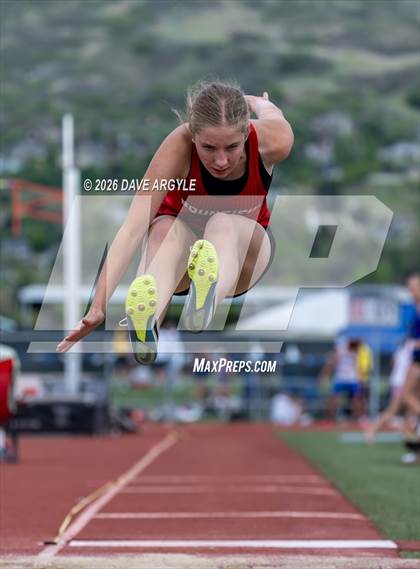 Thumbnail 1 in Phoenix Invitational photogallery.