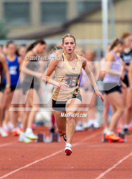 Thumbnail 1 in Phoenix Invitational photogallery.