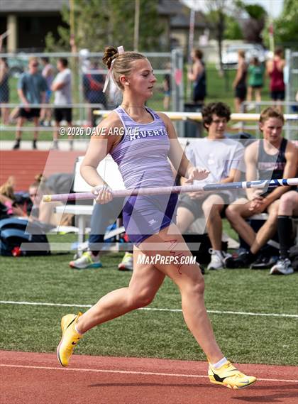 Thumbnail 2 in Phoenix Invitational photogallery.