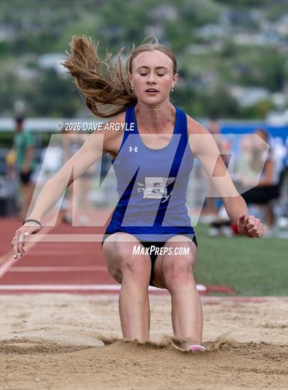 Thumbnail 3 in Phoenix Invitational photogallery.