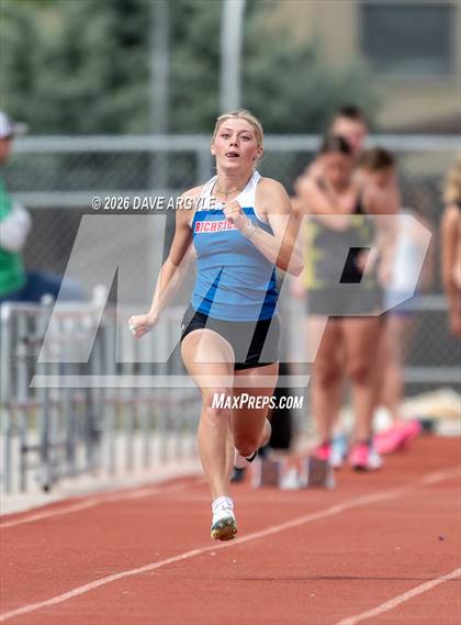 Thumbnail 3 in Phoenix Invitational photogallery.