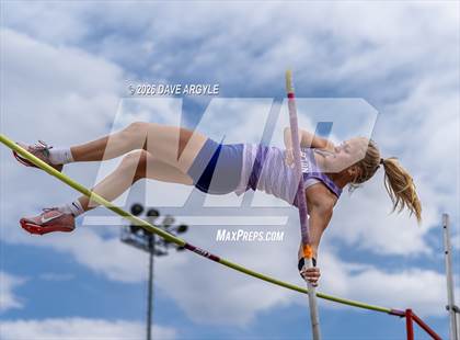 Thumbnail 3 in Phoenix Invitational photogallery.